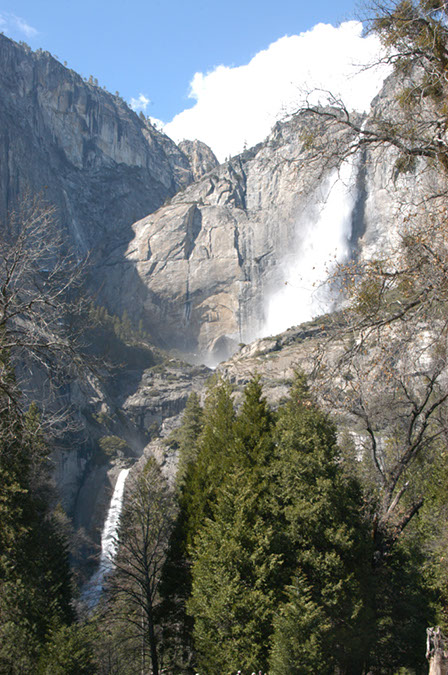 090328-8807_Yosemite_Falls