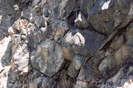 photo of basaltic pillow-shaped structures