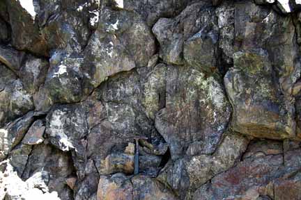 photo of basaltic pillow-shaped structures