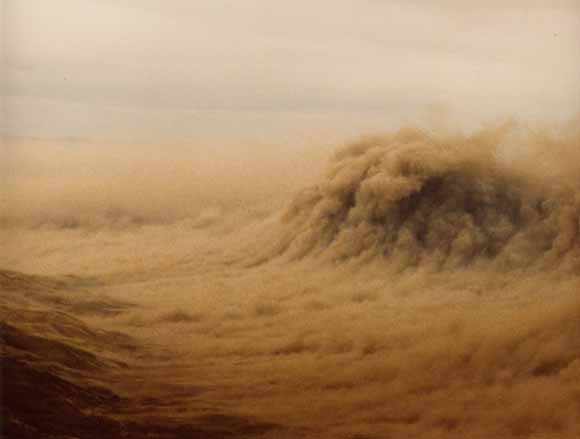 photo of dust plume from 1977 dust storm
