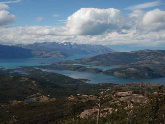 Photo hills and a lake