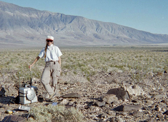 photo of Vicki in the field