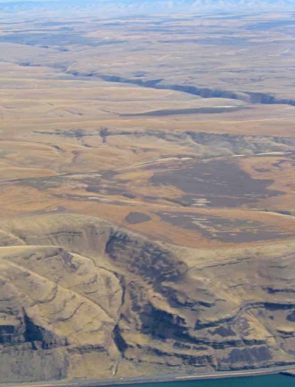 areal photo of Columbia River Basalt