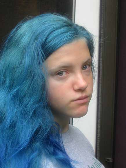 050701-2047_Punky_Color_blue_hair.jpg